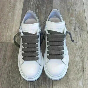 Alexander McQueen Sneakers